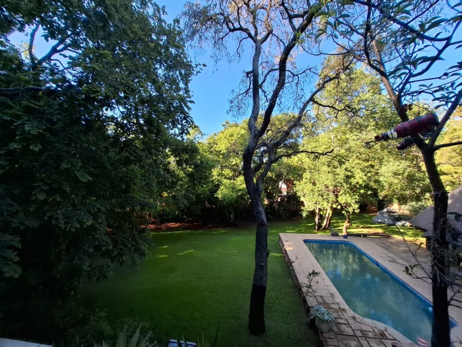 5 Bedroom Property for Sale in Protea Park North West